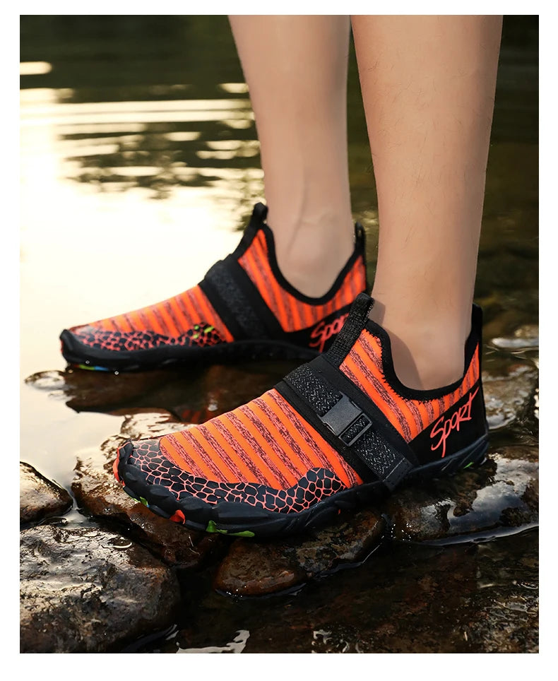 Non-slip, quick-drying shoes for water activities