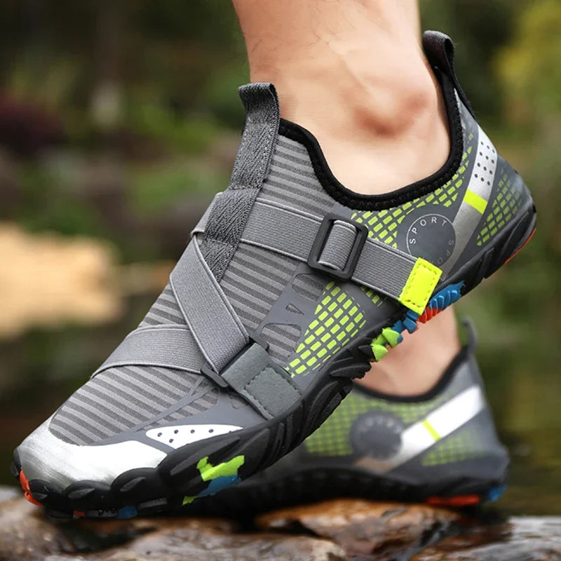 Non-slip, quick-drying shoes for water activities
