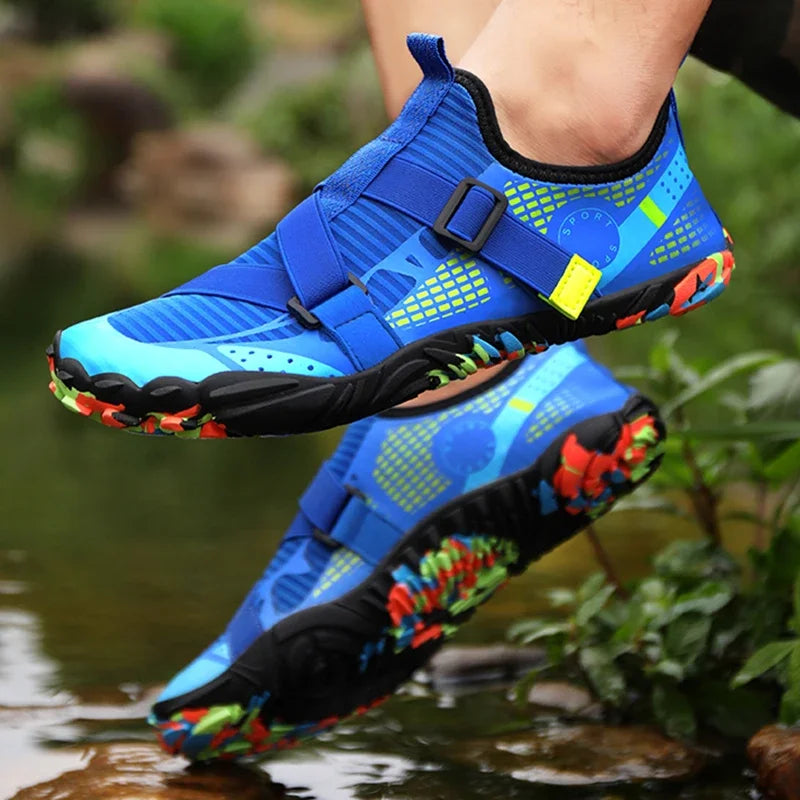Non-slip, quick-drying shoes for water activities