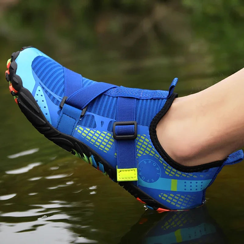 Non-slip, quick-drying shoes for water activities