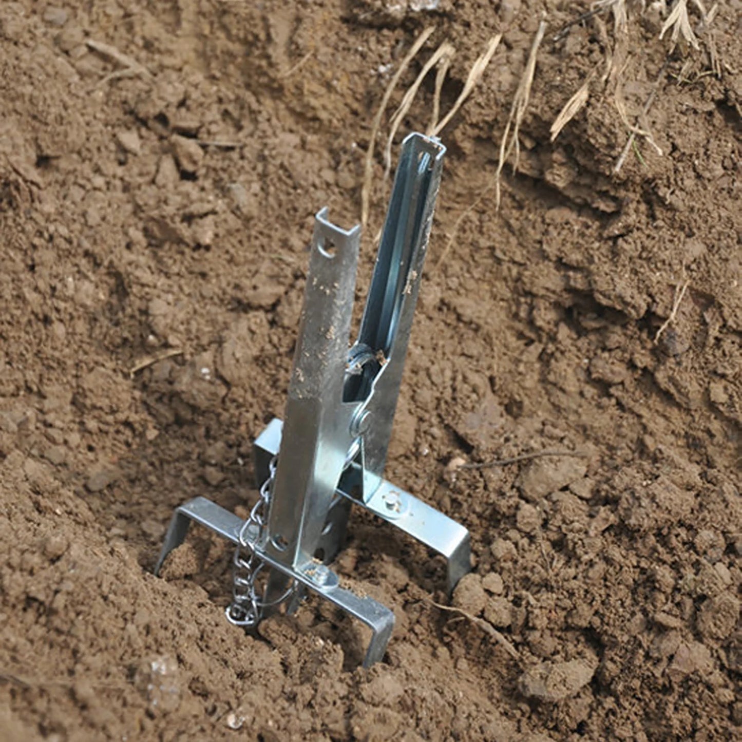 Multifunction Claw Mole Trap